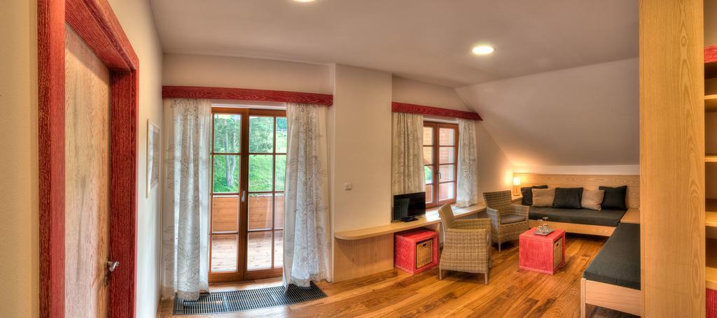 Statek Samsara Hotell Blansko Rum bild