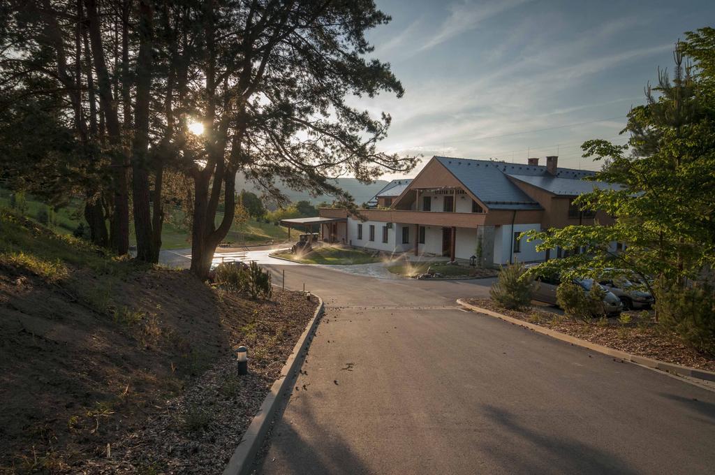 Statek Samsara Hotell Blansko Exteriör bild